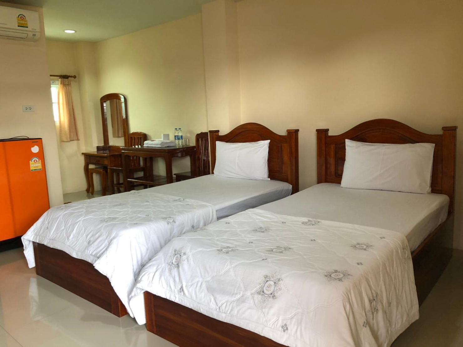 Ratchaphruek Resort Lop Buri Exterior foto