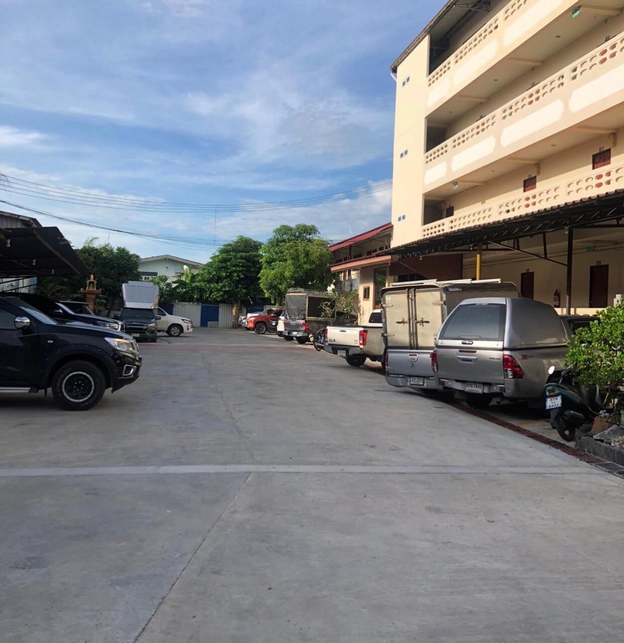 Ratchaphruek Resort Lop Buri Exterior foto