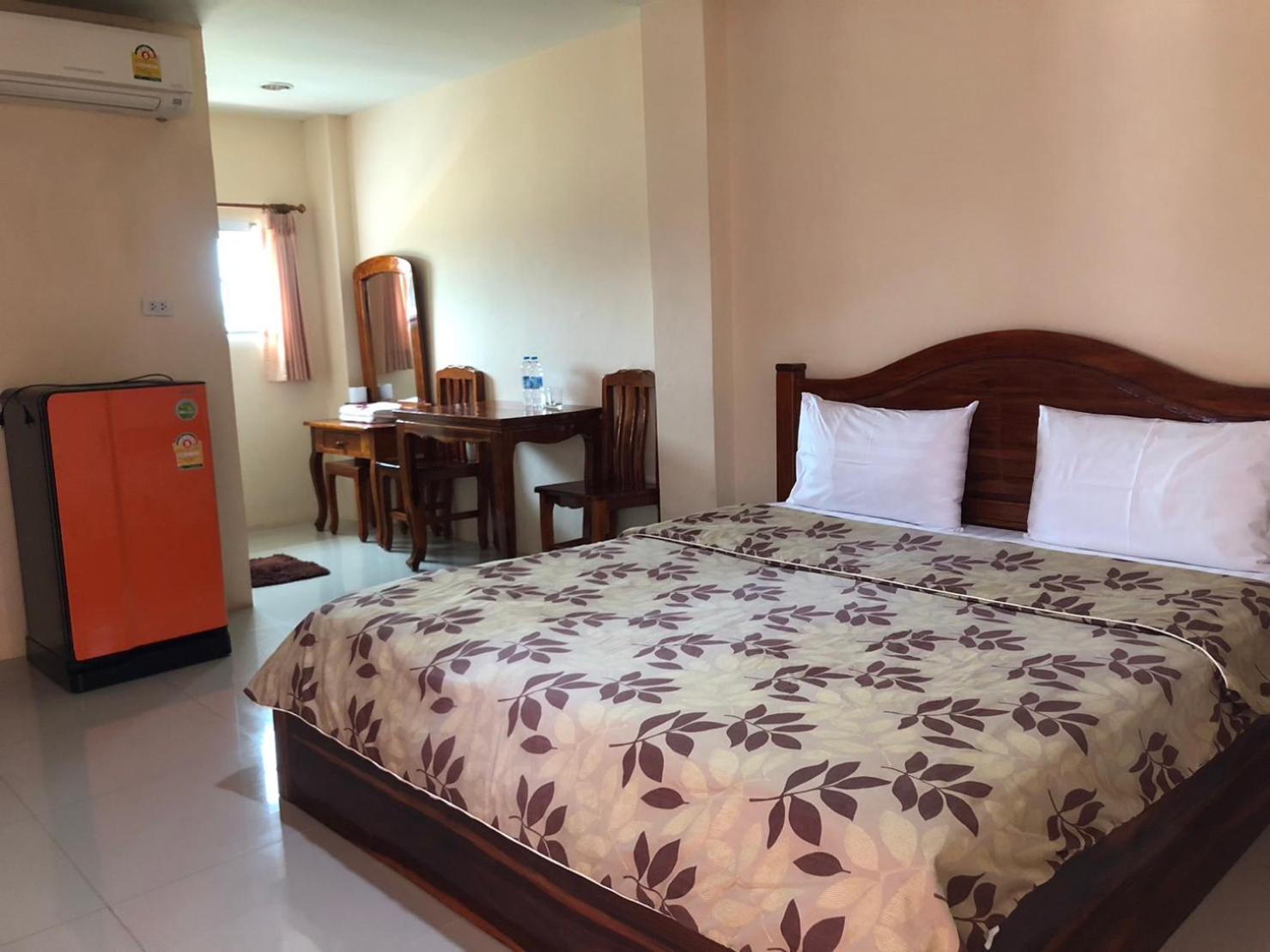 Ratchaphruek Resort Lop Buri Exterior foto